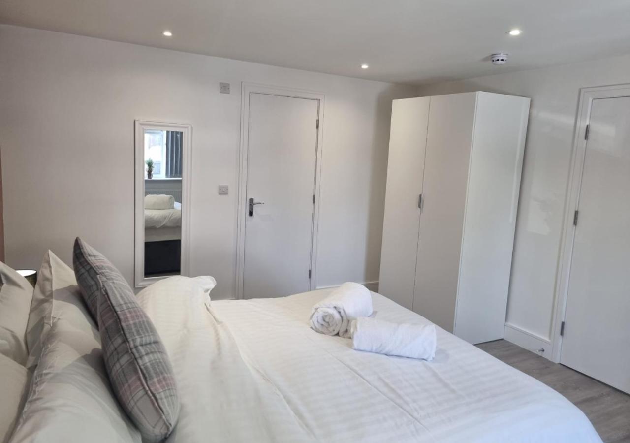 The Coppice Apartment Watford  Ngoại thất bức ảnh